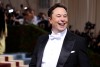 Elon Musk's Hilarious Dig at Mark Zuckerberg's Upcoming Twitter-Like App Sends Shockwaves